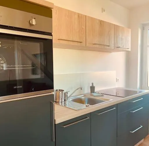 Lichtdurchflutetes Mit Balkon Apartmán *