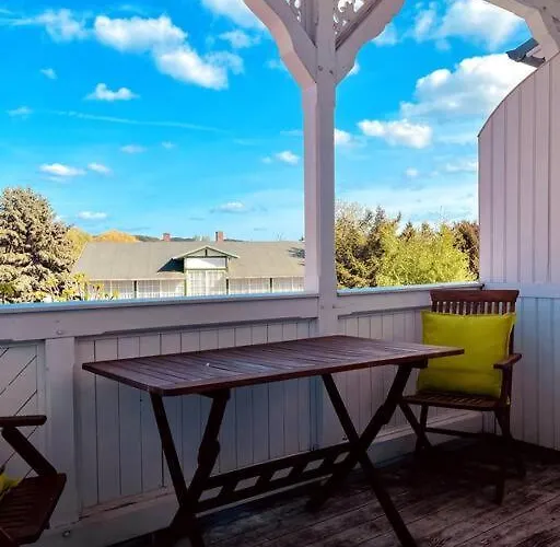 Lichtdurchflutetes Mit Balkon Apartmán