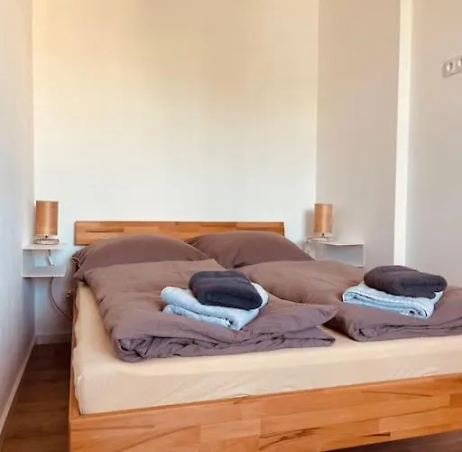 Lichtdurchflutetes Mit Balkon Apartmán